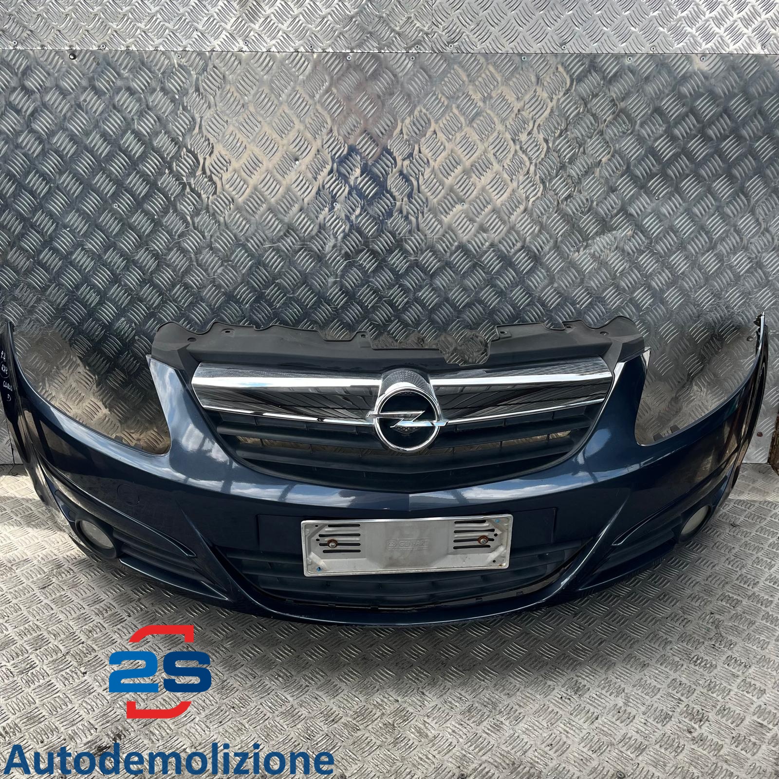 Paraurti anteriore opel corsa d