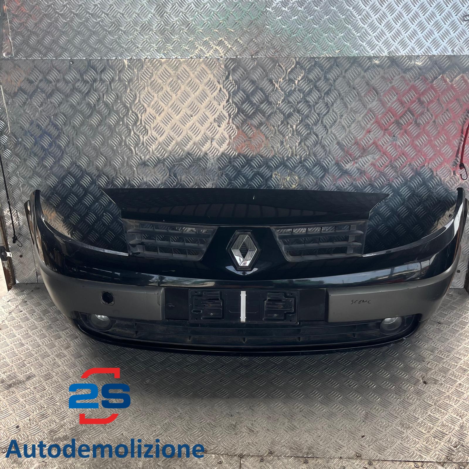 Paraurti anteriore renault scenic (03-06)